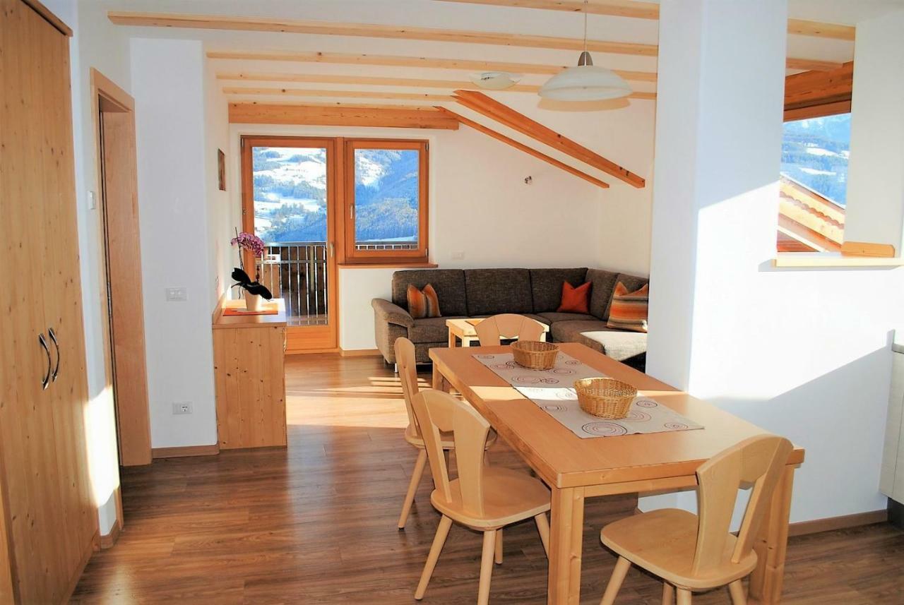 Finggeneislerhof Apartment Villandro Bagian luar foto